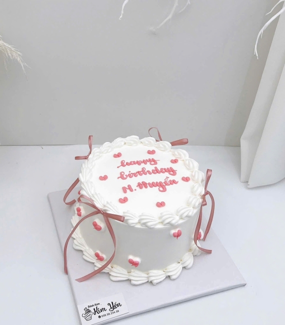 Bánh kem tone hồng đáng yêu dễ thương 