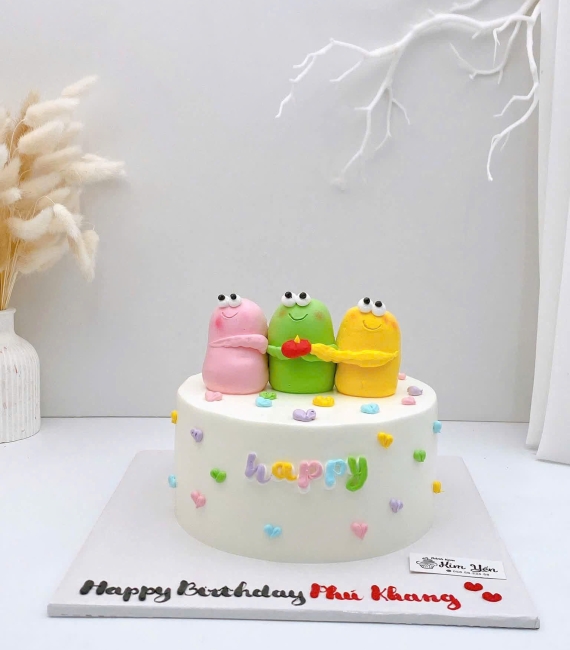 Bánh kem tạo hình con sâu nhây hot 