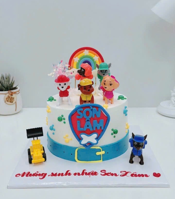 Bánh kem dành cho bé trai làm theo yêu cầu 