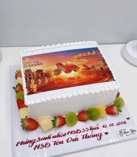 Bánh trái cây hình vuông hot hiện nay 