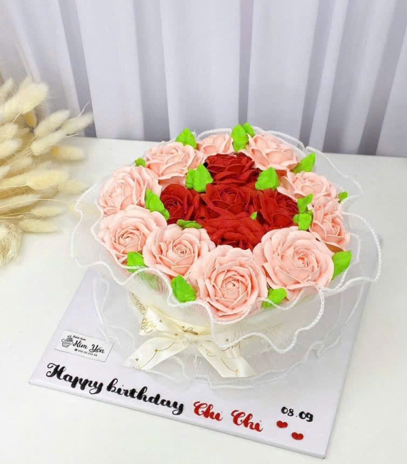 Bánh kem đẹp cho nữ mừng 30 tuổi sinh nhật 