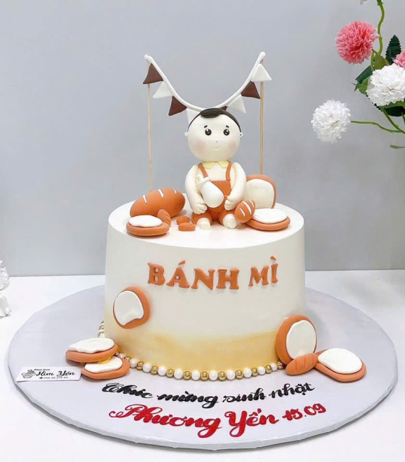 Bánh kem thôi nôi tạo hình bánh mì 