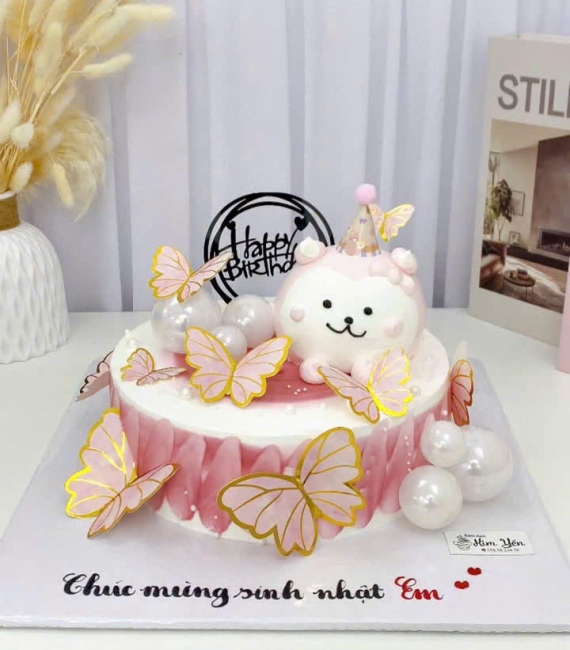 Bánh sinh nhật bé gái xinh ngọt ngào tone hồng 