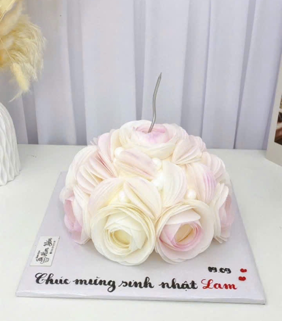 Bánh kem dành cho nữ mẫu bánh hoa giấy xinh 