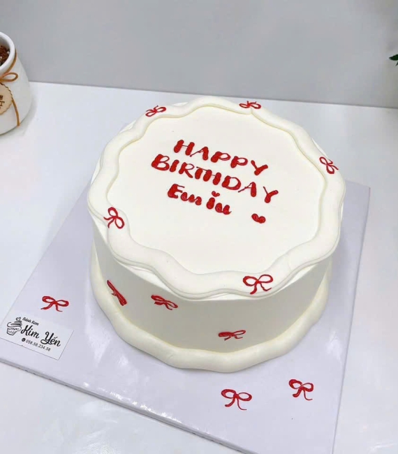 Bánh kem tặng nữ mẫu đẹp đơn giản 