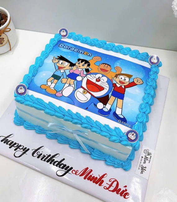 Bánh kem dành cho bé trai yêu thích phim hoạt hình đô rê mon 