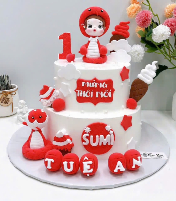 Bánh kem thôi nôi tone đỏ dành cho bé gái hot 