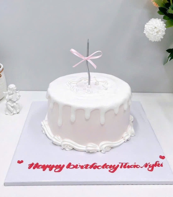Bánh kem hàn quốc tone basic hot hiện nay 