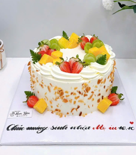 Bánh trái cây tặng kết hợp hạnh nhân siêu hot 
