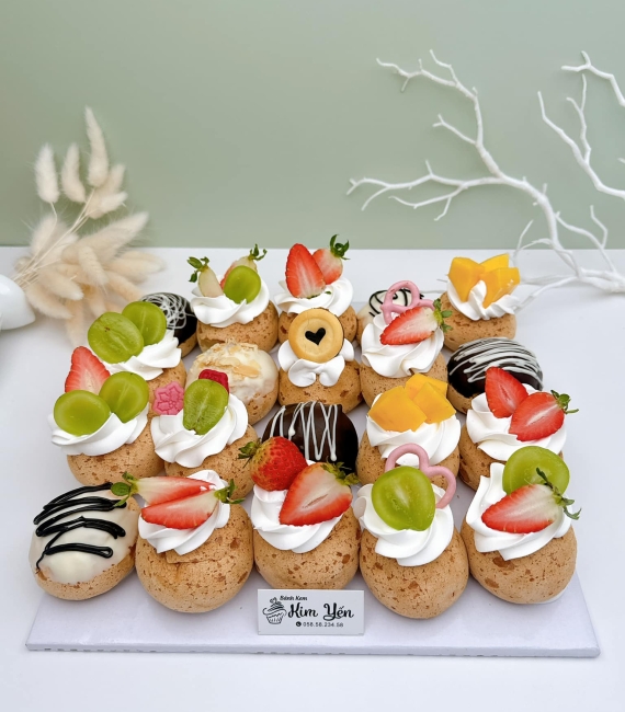 Bánh chúc mừng sinh nhật