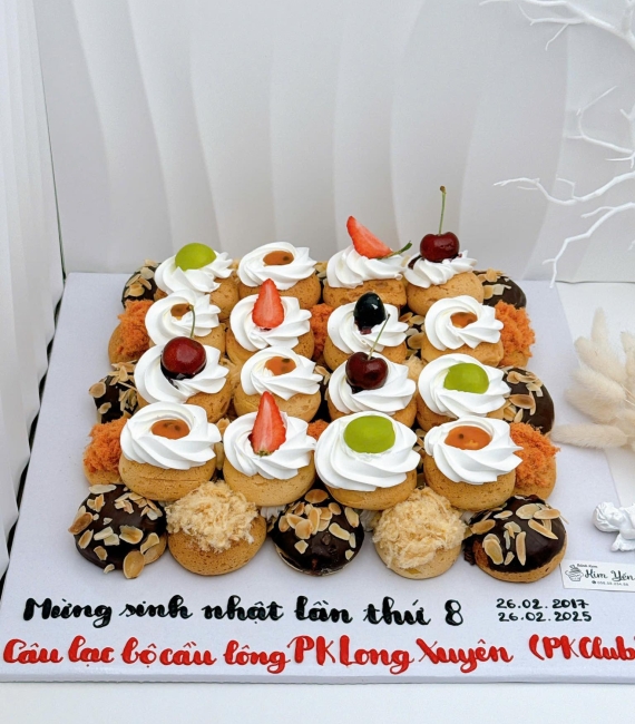 Bánh chúc mừng sinh nhật câu lạc bộ cầu lông