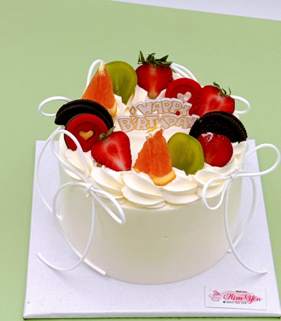 Bánh kem trái cây tươi mát