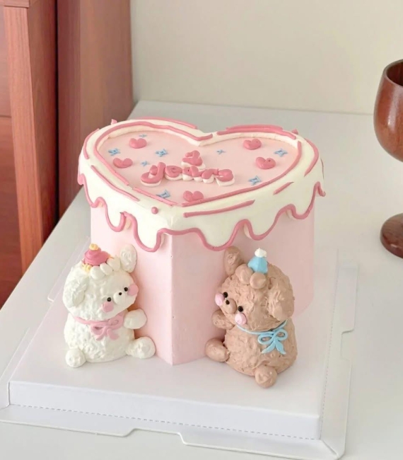 Bánh Kem Hàn Quốc trái tim tone hồng