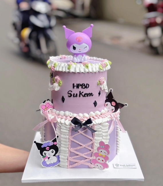 Bánh sinh nhật Kuromi cho bé gái