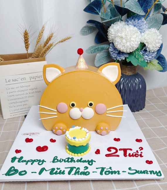 Bánh sinh nhật chú mèo dễ thương