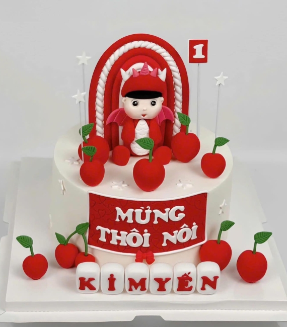 Bánh fondant thôi nôi chủ đề những quả táo đỏ