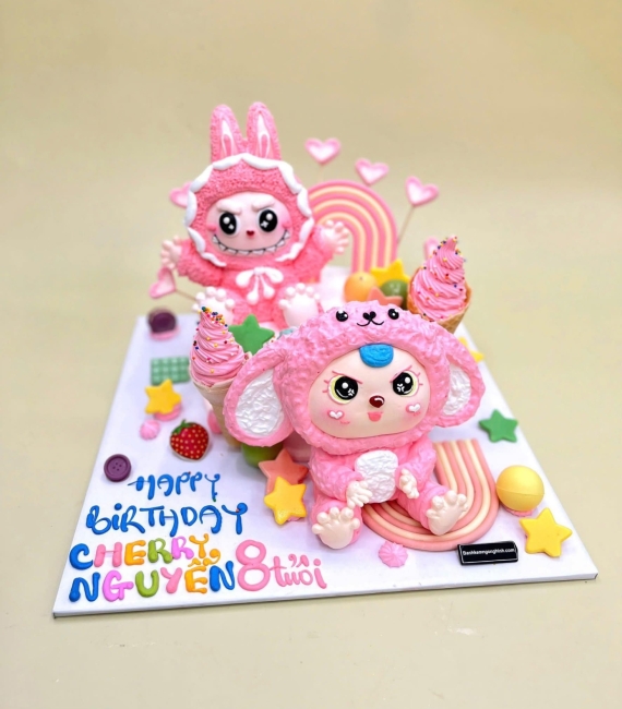 Bánh sinh nhật labu màu hồng cho bé