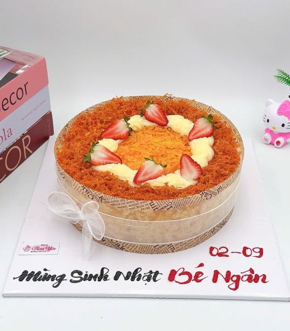 Mẫu bánh bông lan trứng muối tặng em út