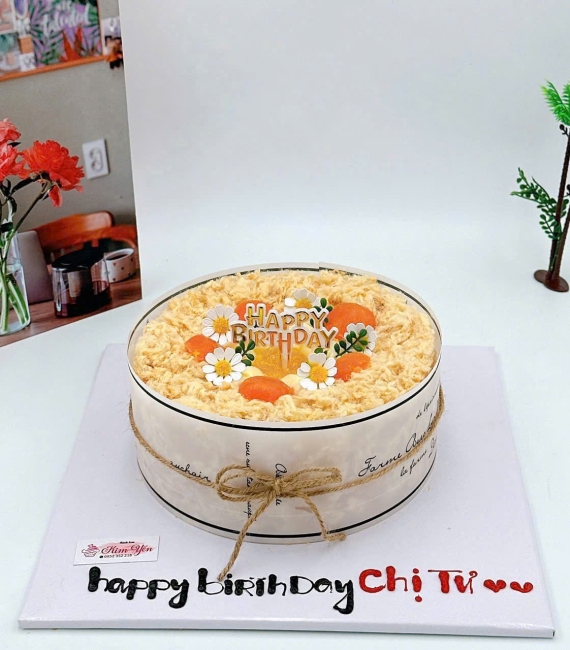 Mẫu bánh bông lan trứng muối tặng chị yêu