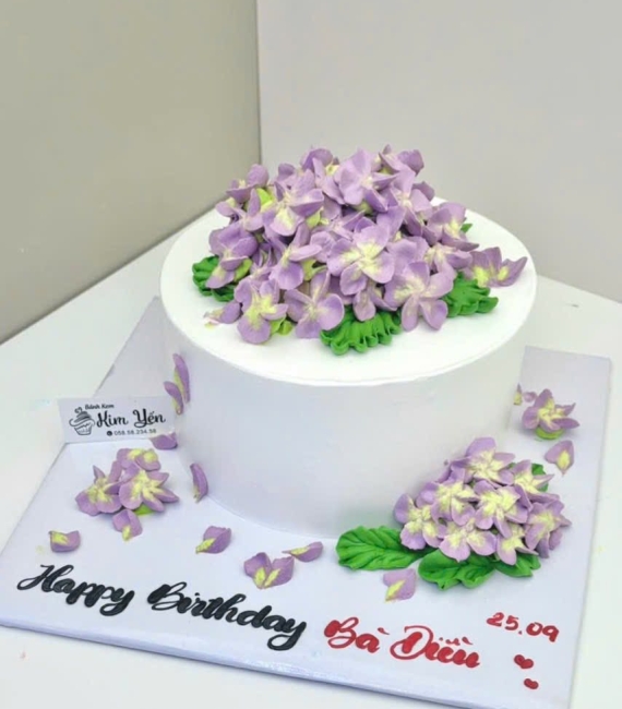 Mẫu bánh kem đẹp tặng 20/10