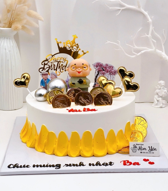 Bánh kem dành sinh nhật ba mẫu dành cho người tuổi