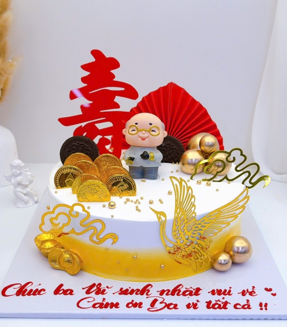 Bánh kem chúc mừng sinh nhật ba lớn tuổi