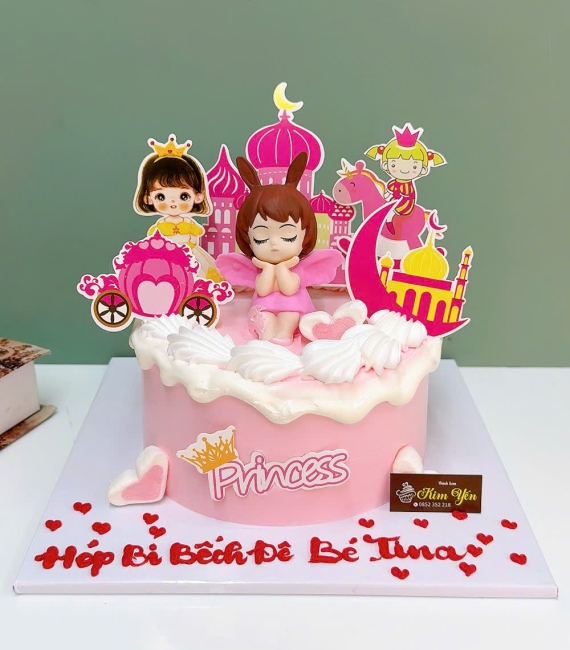 Bánh kem dành cho bé gái lên 12 tuổi