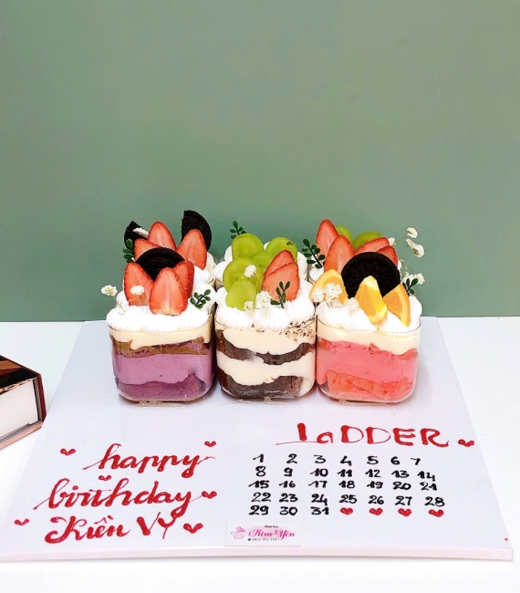 Sét Tiramisu 6 ly mừng ngày kỉ niệm