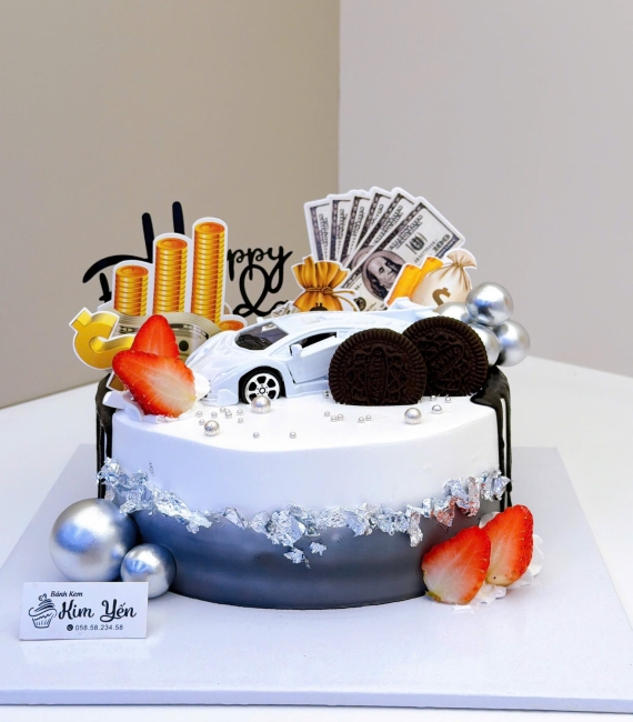 Mẫu bánh kem siêu xe siêu hot tại Kim Yến