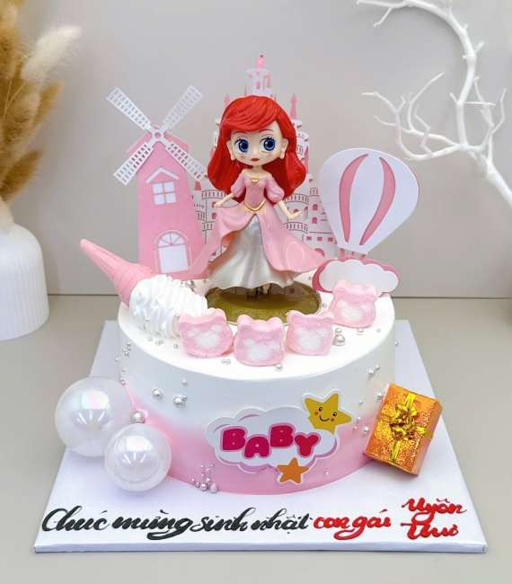 Bánh kem dành cho bé gái thích công chúa hot 2025