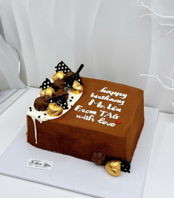 Bánh kem tặng sếp hình vuông