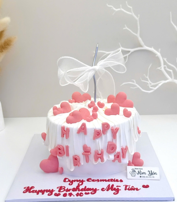 Bánh kem dành nữ mẫu đẹp hot 2025