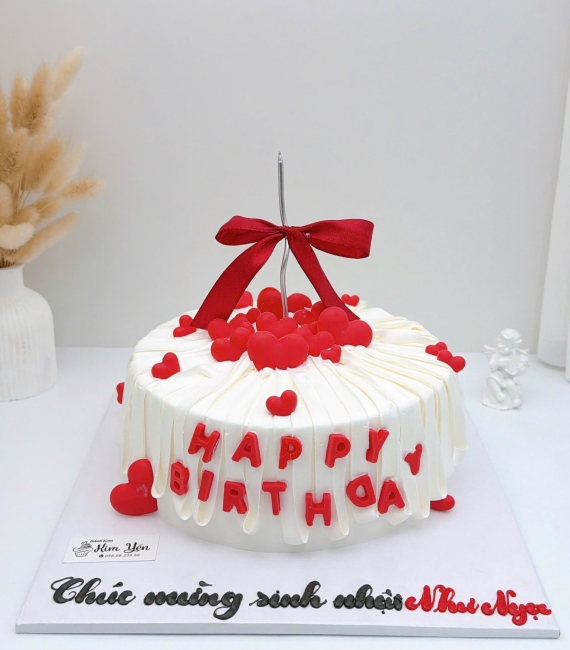 Bánh kem dành nữ mẫu đẹp hot 2025 làm theo yêu cầu 
