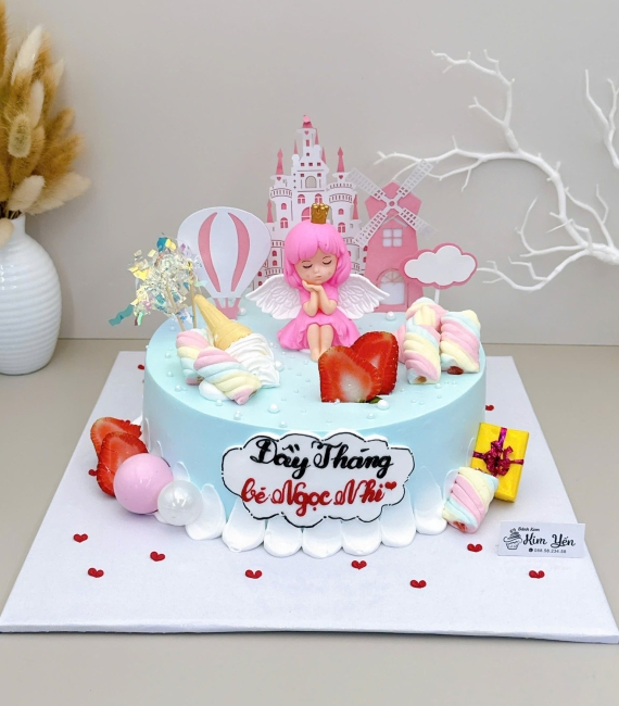 Bánh kem dành cho bé gái làm theo yêu cầu tone xanh