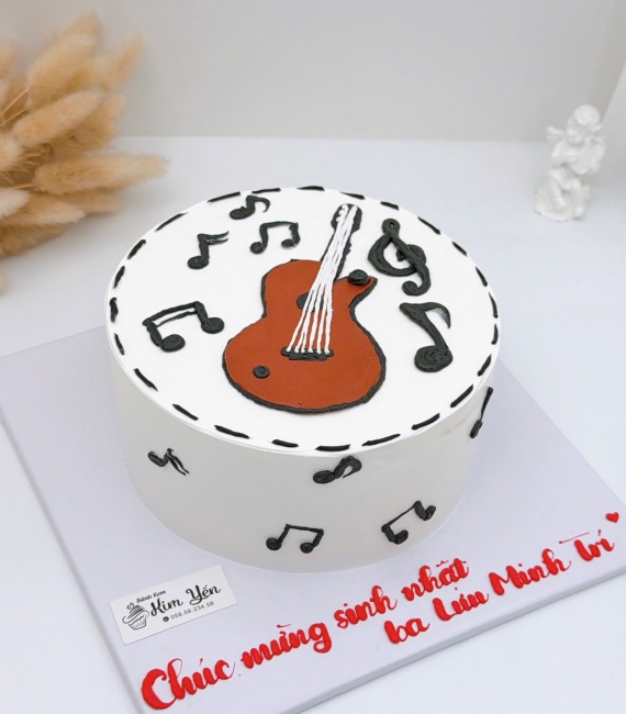 Mẫu bánh kem tặng nam yêu âm nhạc