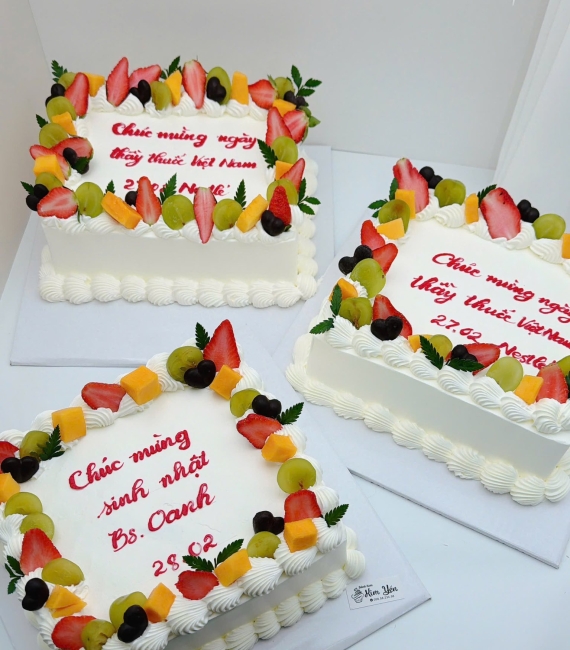 Mẫu Bánh kem tặng ngày thầy thuốc -Cửa hàng bán bánh kem hot tại Cao Lãnh