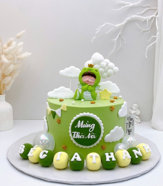 Tổng hợp mẫu bánh kem đẹp 2026 tặng cho bé trai tone xanh cây