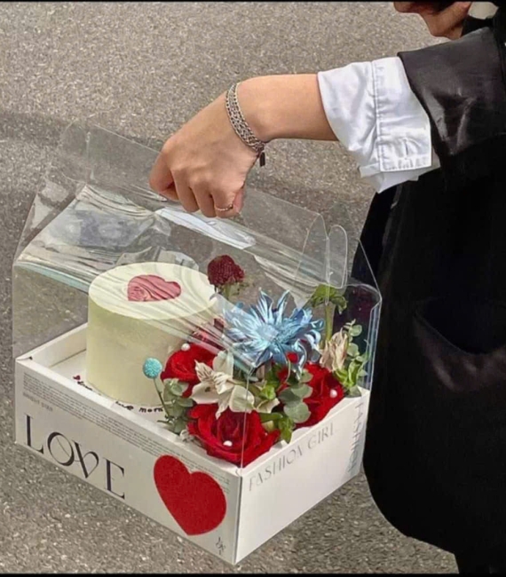 Mẫu sét bánh kem và hoa tươi cao cấp  hot 2025 tại cao lãnh 