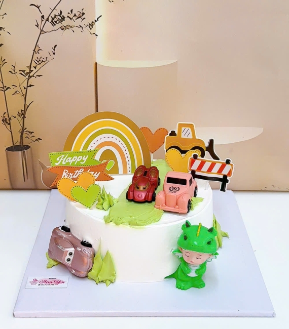 Mẫu bánh kem dành cho bé trai thế giới xe ô tô