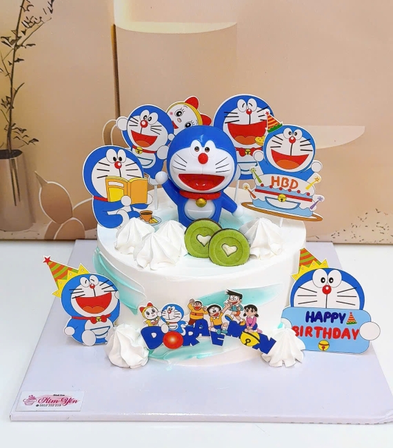 Mẫu bánh kem dành cho bé trai Đô rê mon 