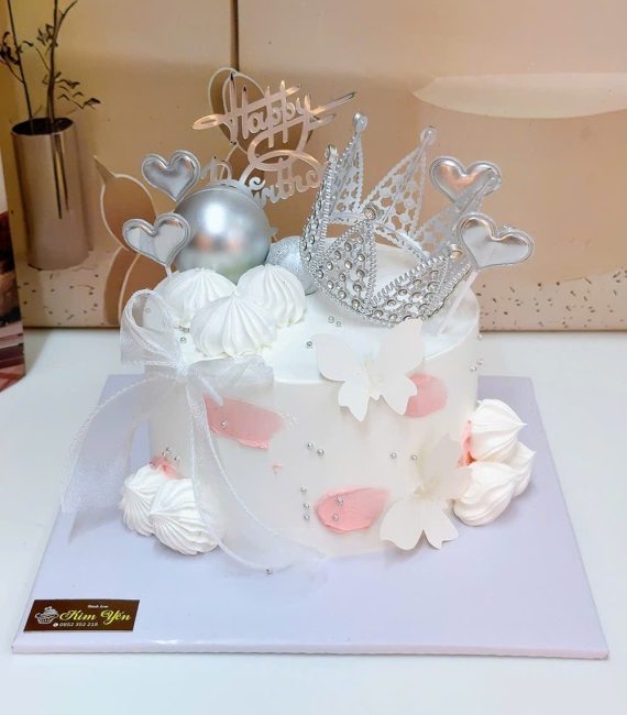 Bánh Kem “Cô Gái Quyến Rũ” 