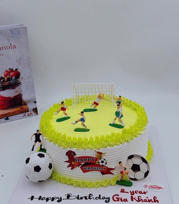 Mẫu bánh kem đá bóng được yêu thích năm 2025