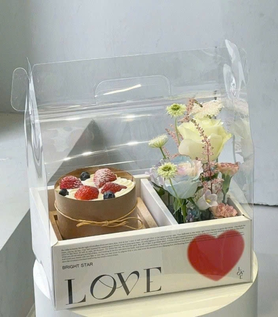 Mẫu sét bánh kem và hoa tươi tặng người thân( tùy chọn bánh theo yêu cầu) tại cao lãnh