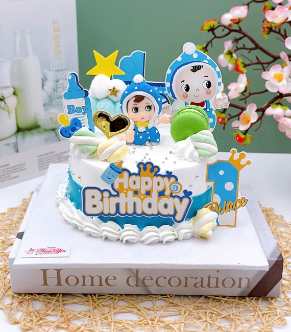 Bánh thôi nôi em bé 