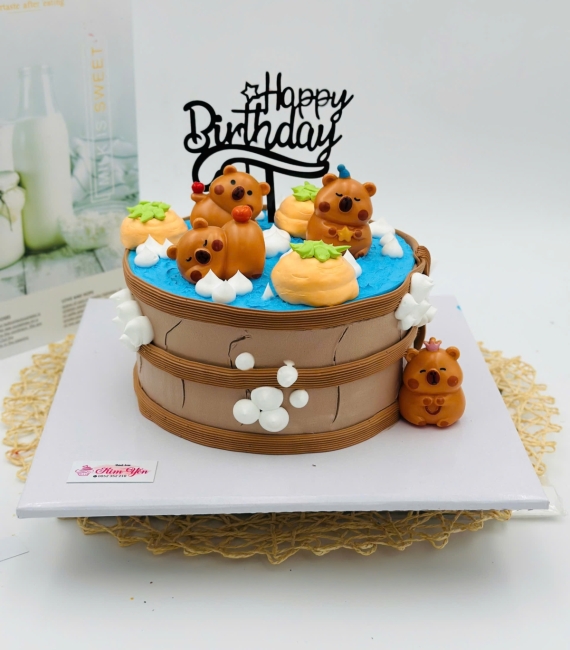 Bánh Kem hoạt hình  chú gấu nâu 