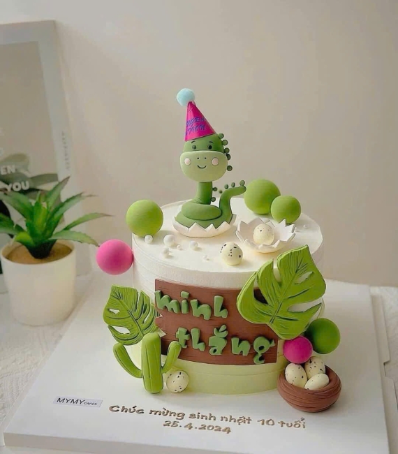 Bánh Kem hoạt hình  cây xương rồng