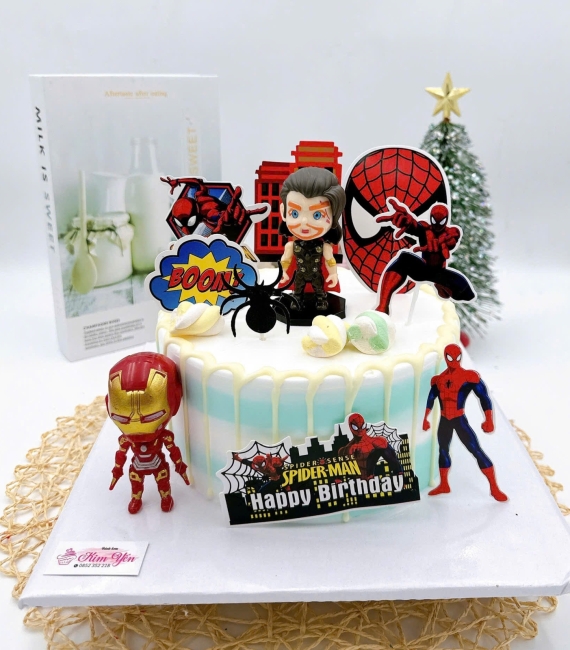 Bánh Kem hoạt hình siêu nhân 