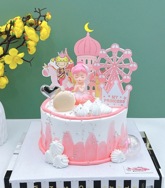 Bánh kem hình dễ thương