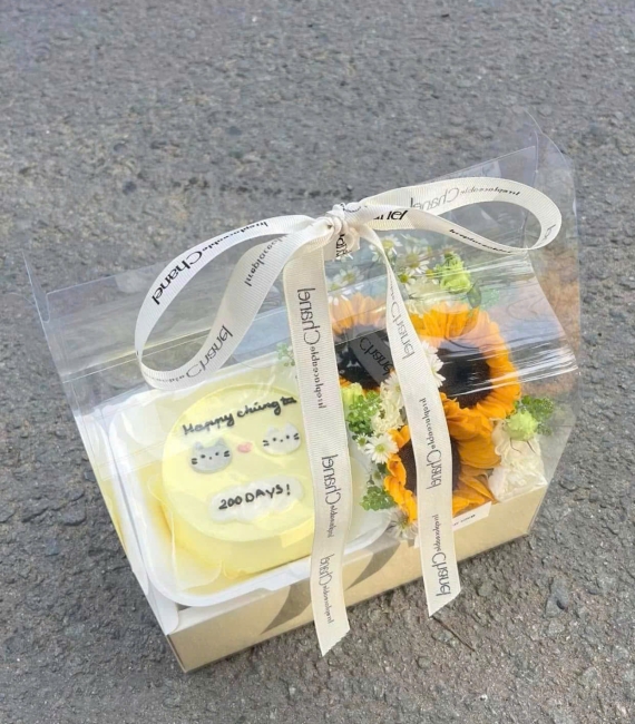 Sét bánh và hoa 10