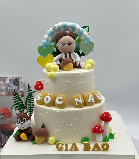 Bánh fondant thôi nôi chủ đề cậu bé 